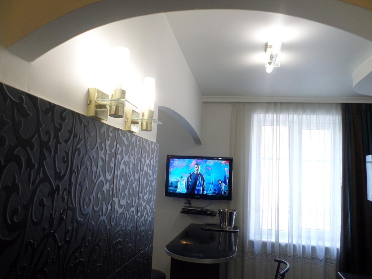 Apartment On Staroievreiska Λβιβ Εξωτερικό φωτογραφία
