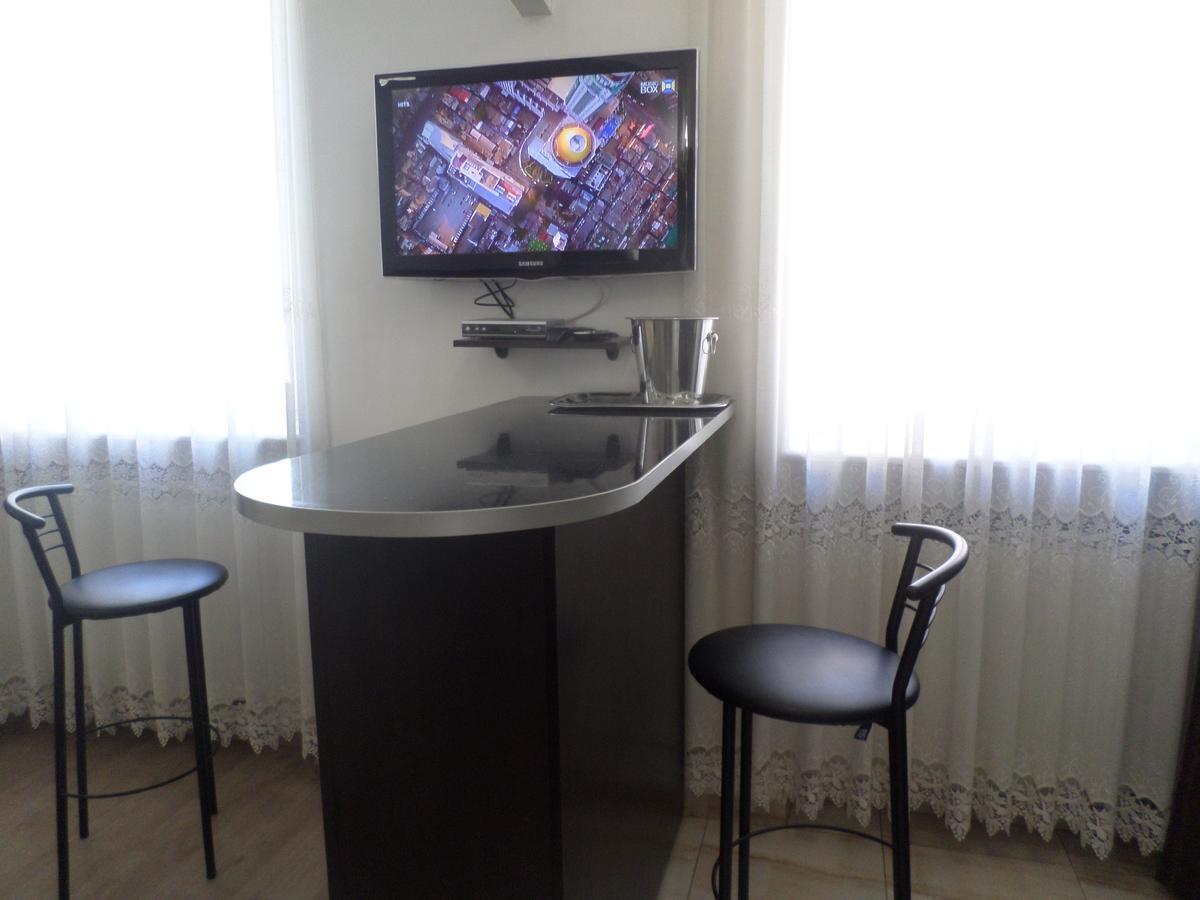 Apartment On Staroievreiska Λβιβ Εξωτερικό φωτογραφία