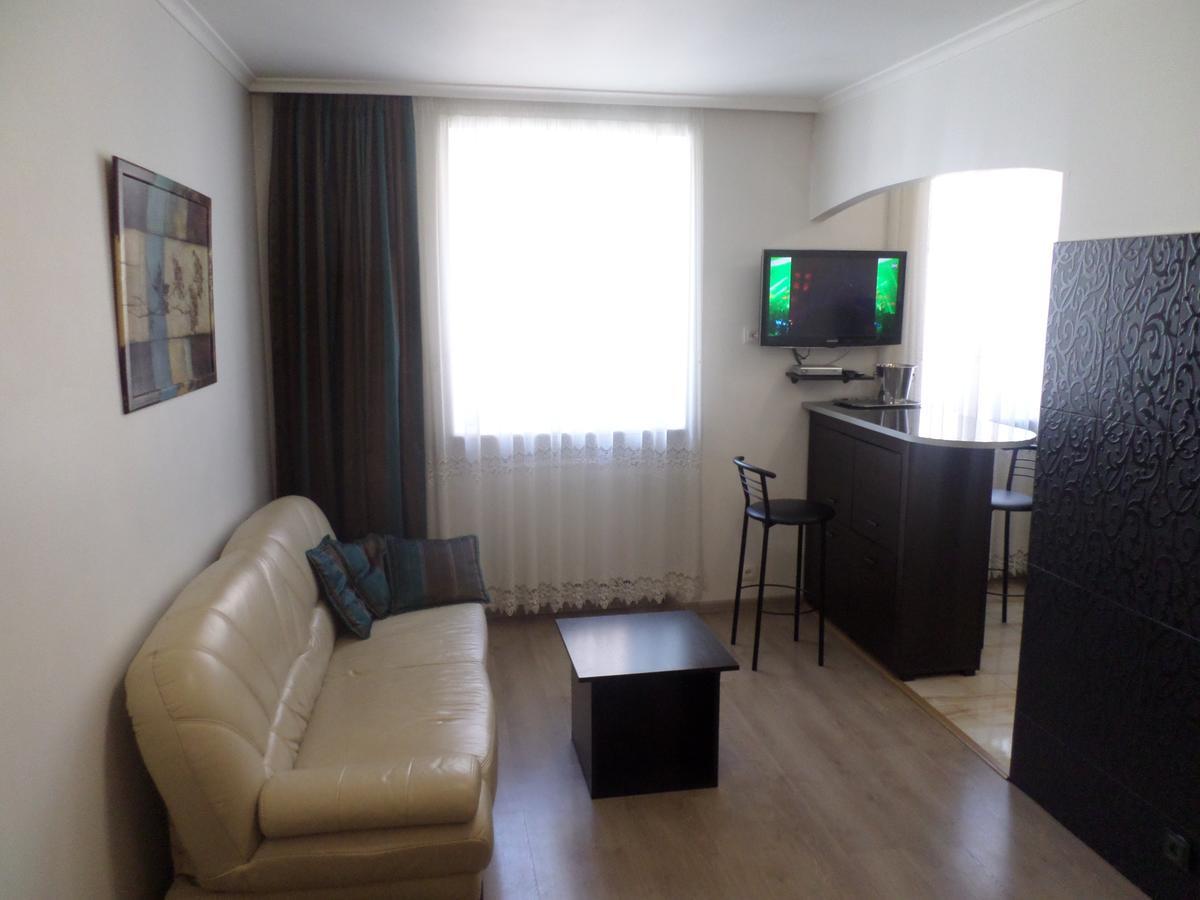 Apartment On Staroievreiska Λβιβ Εξωτερικό φωτογραφία
