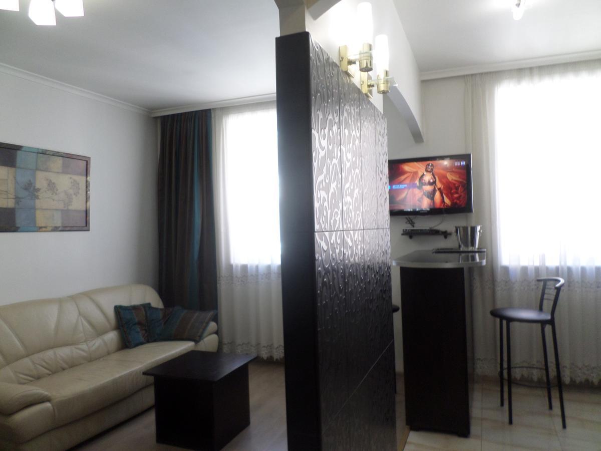 Apartment On Staroievreiska Λβιβ Εξωτερικό φωτογραφία